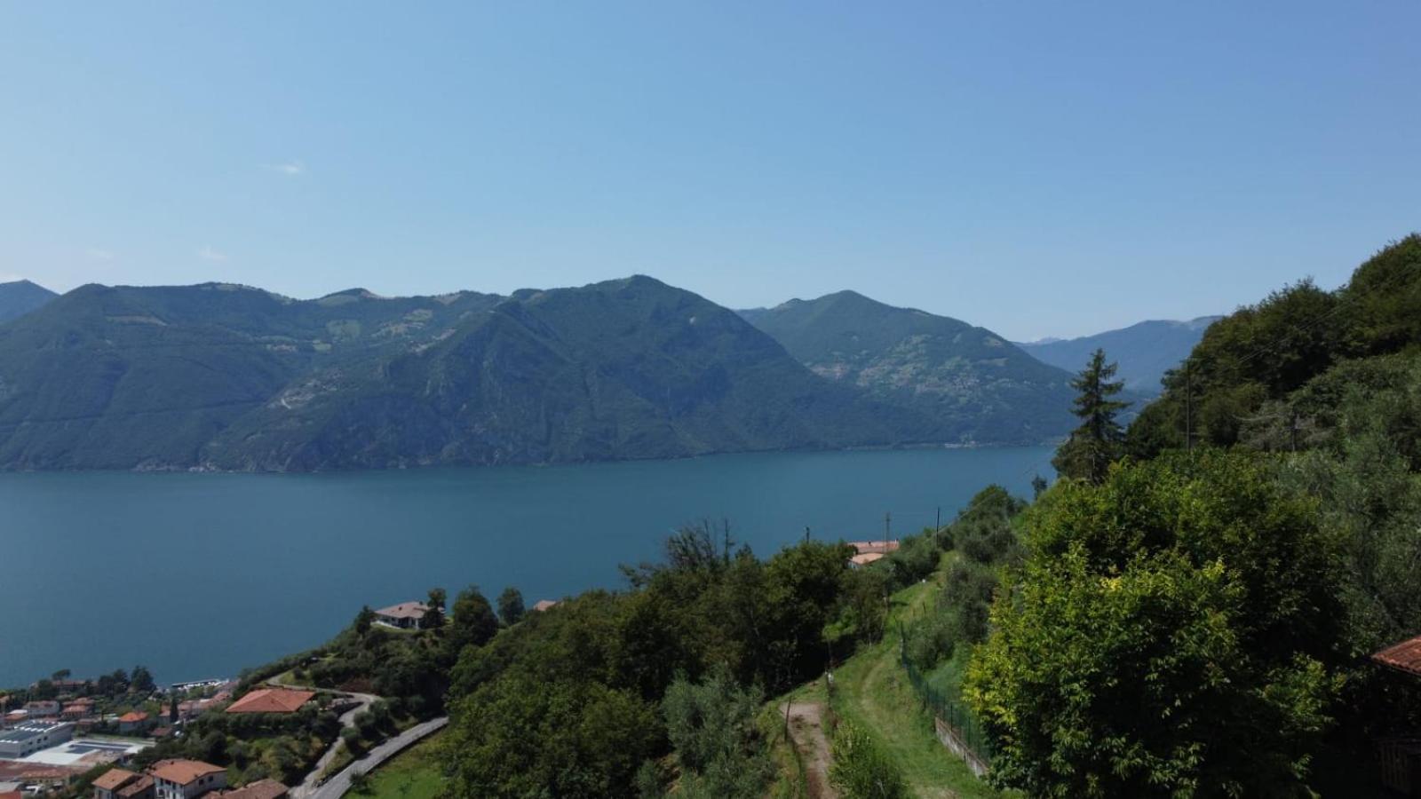 Agriturismo Cascina Lert マローネ エクステリア 写真