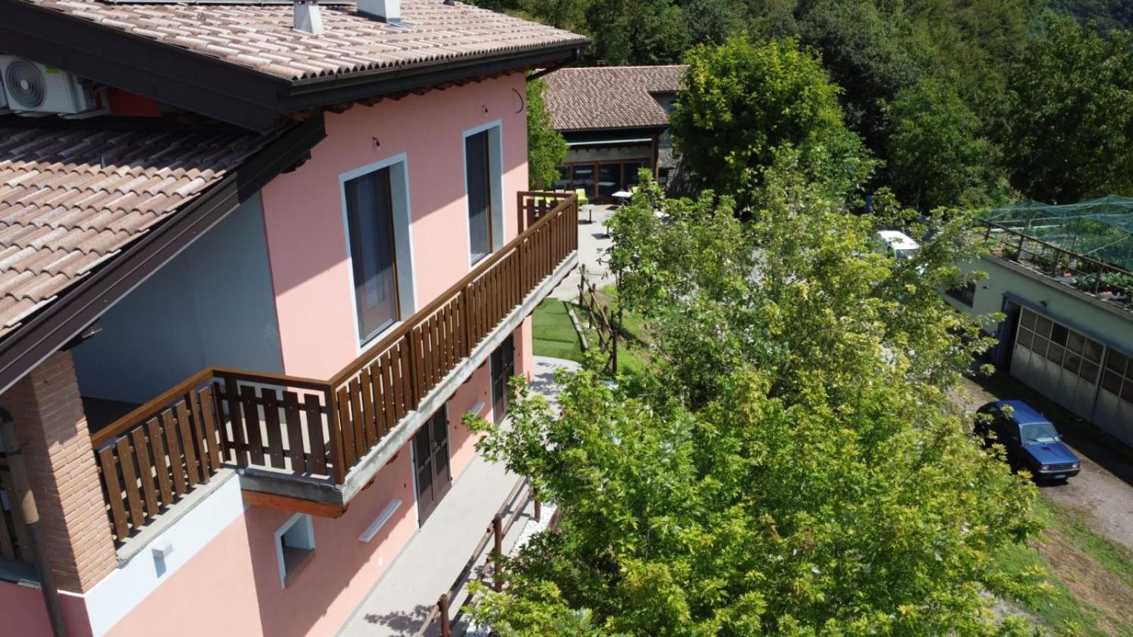 Agriturismo Cascina Lert マローネ エクステリア 写真