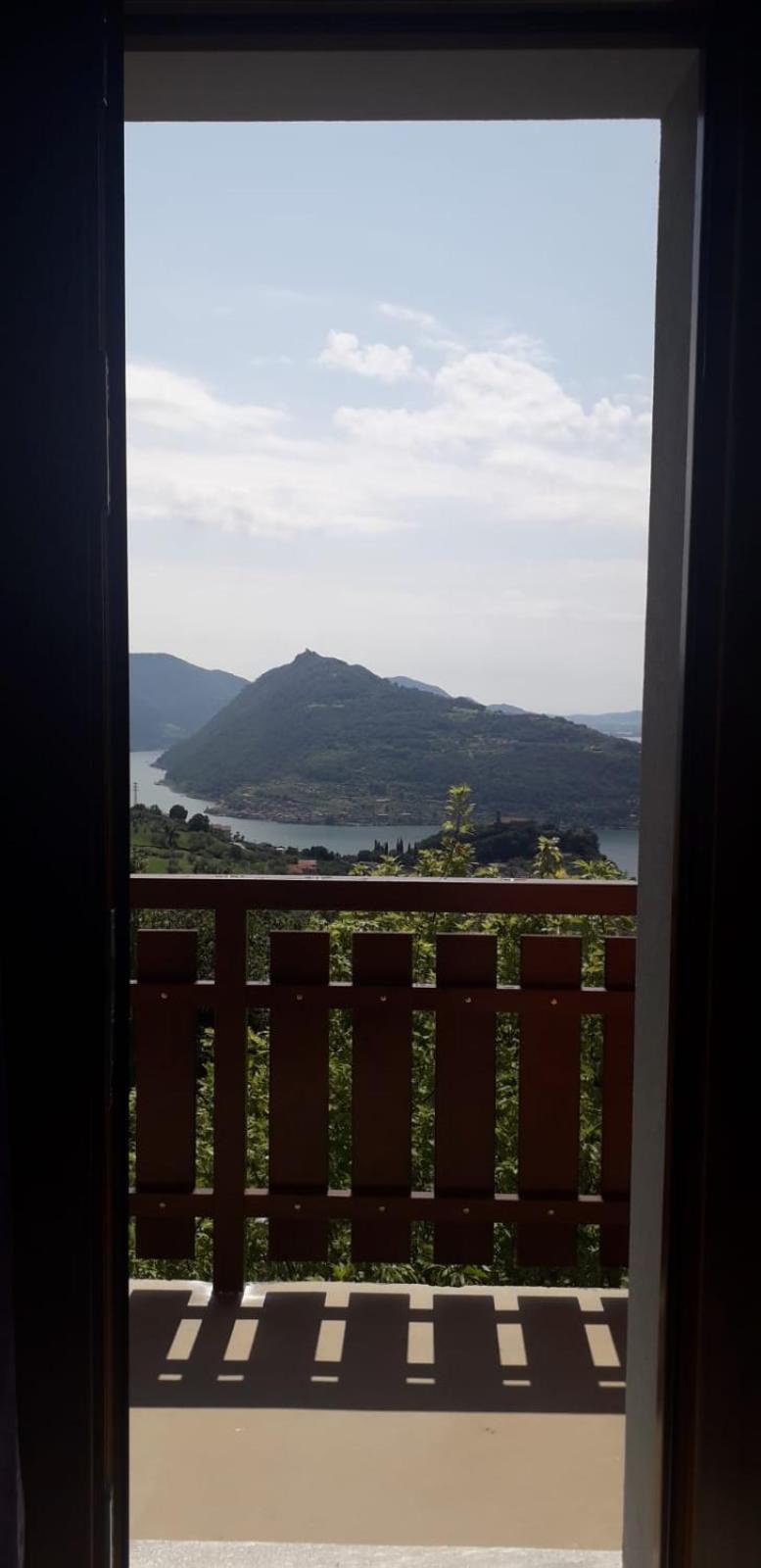 Agriturismo Cascina Lert マローネ エクステリア 写真
