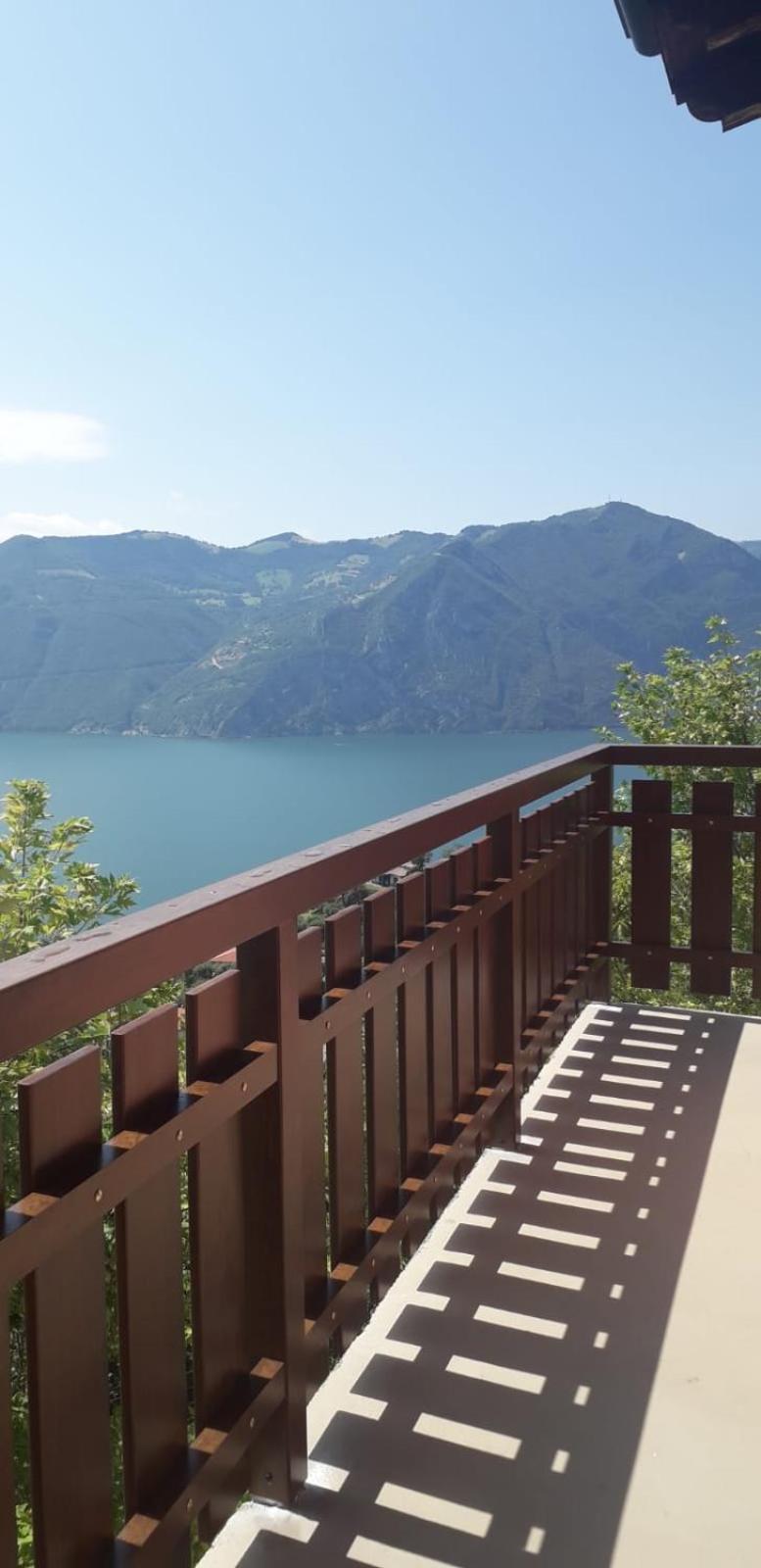 Agriturismo Cascina Lert マローネ エクステリア 写真